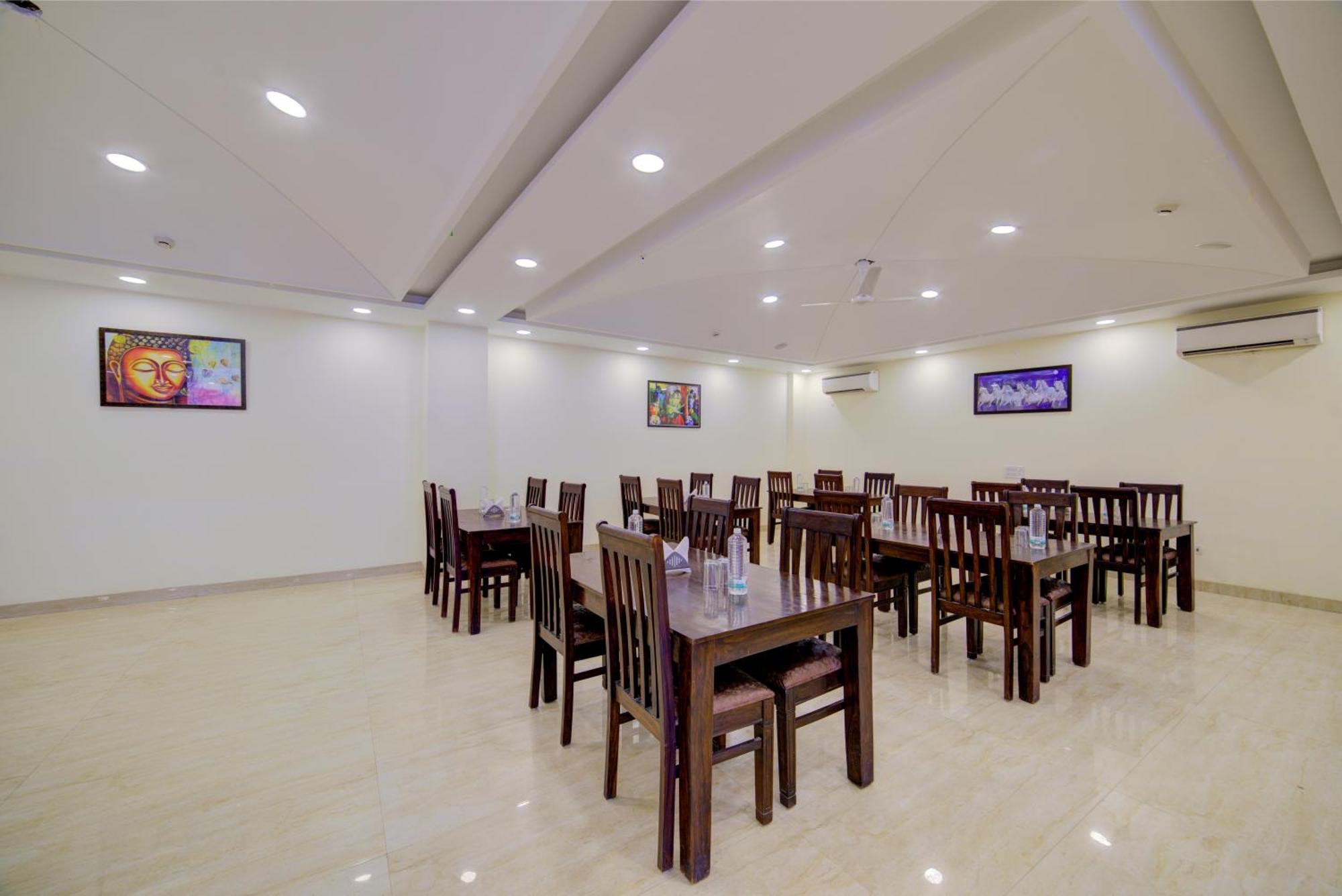 Hotel Grand Suites By D'Capitol Near Delhi Airport New Delhi Ngoại thất bức ảnh