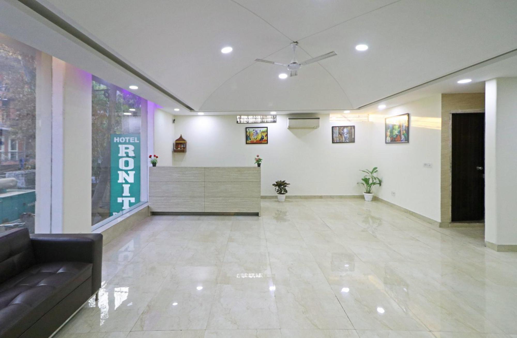 Hotel Grand Suites By D'Capitol Near Delhi Airport New Delhi Ngoại thất bức ảnh