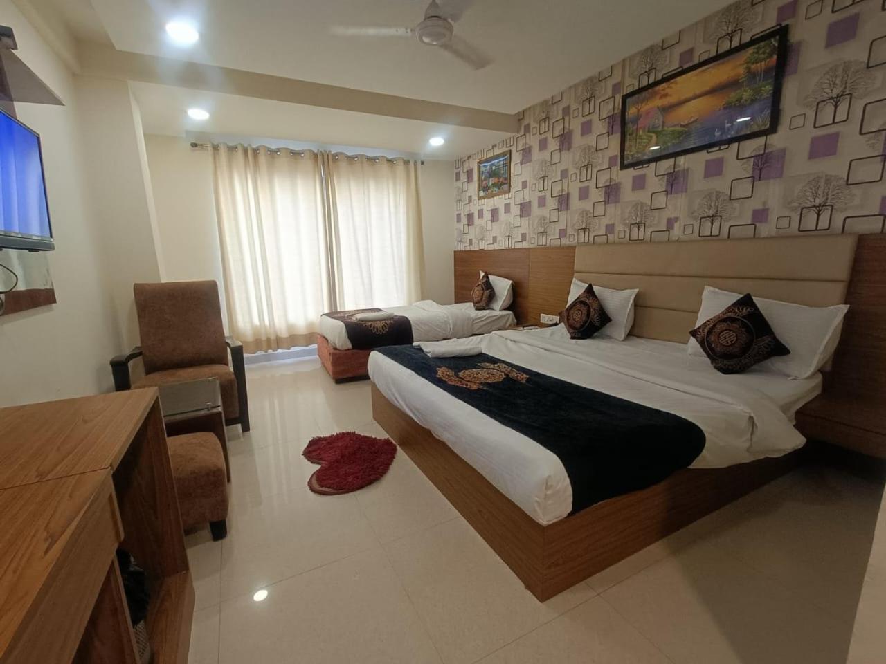 Hotel Grand Suites By D'Capitol Near Delhi Airport New Delhi Ngoại thất bức ảnh
