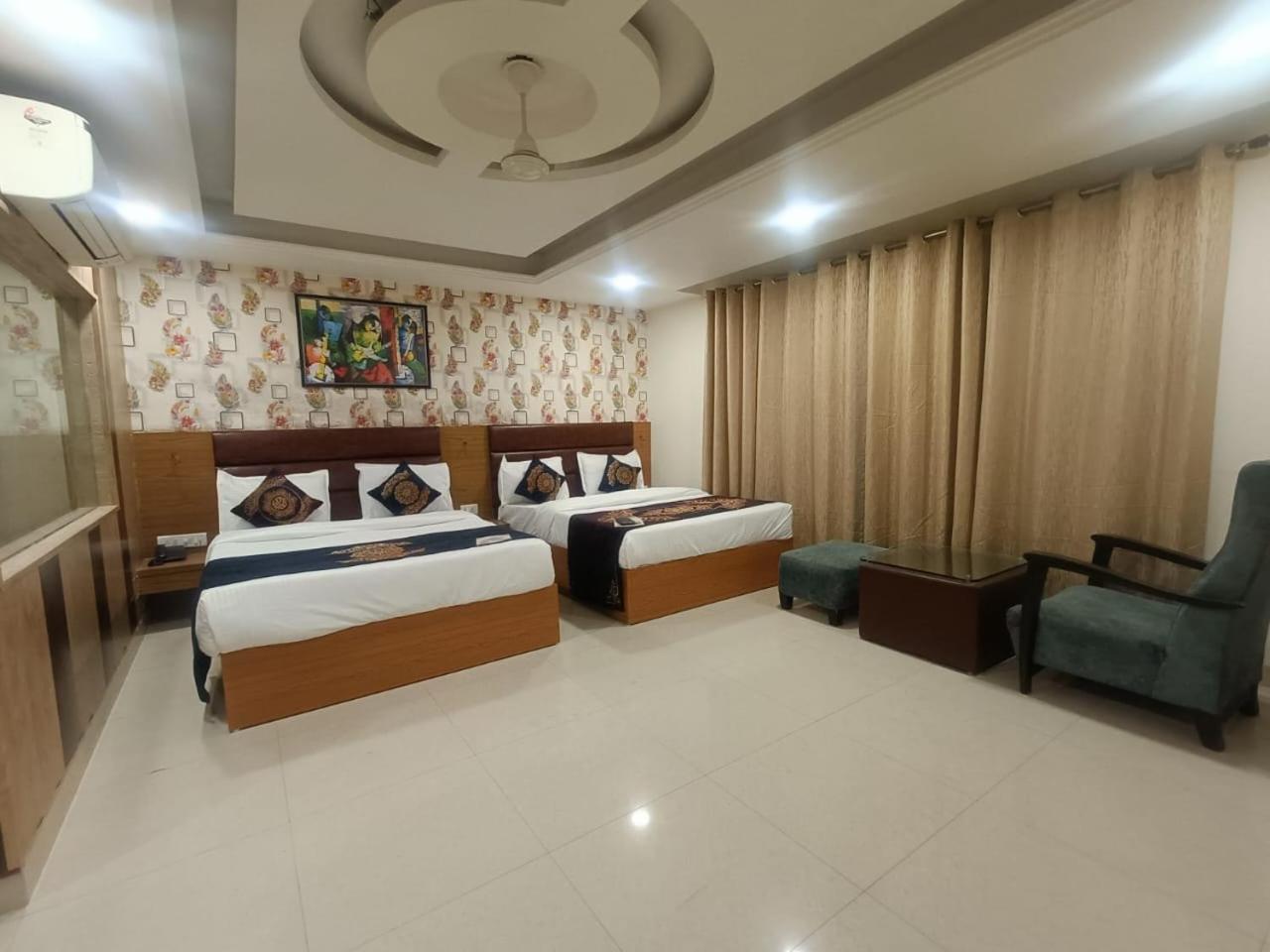 Hotel Grand Suites By D'Capitol Near Delhi Airport New Delhi Ngoại thất bức ảnh