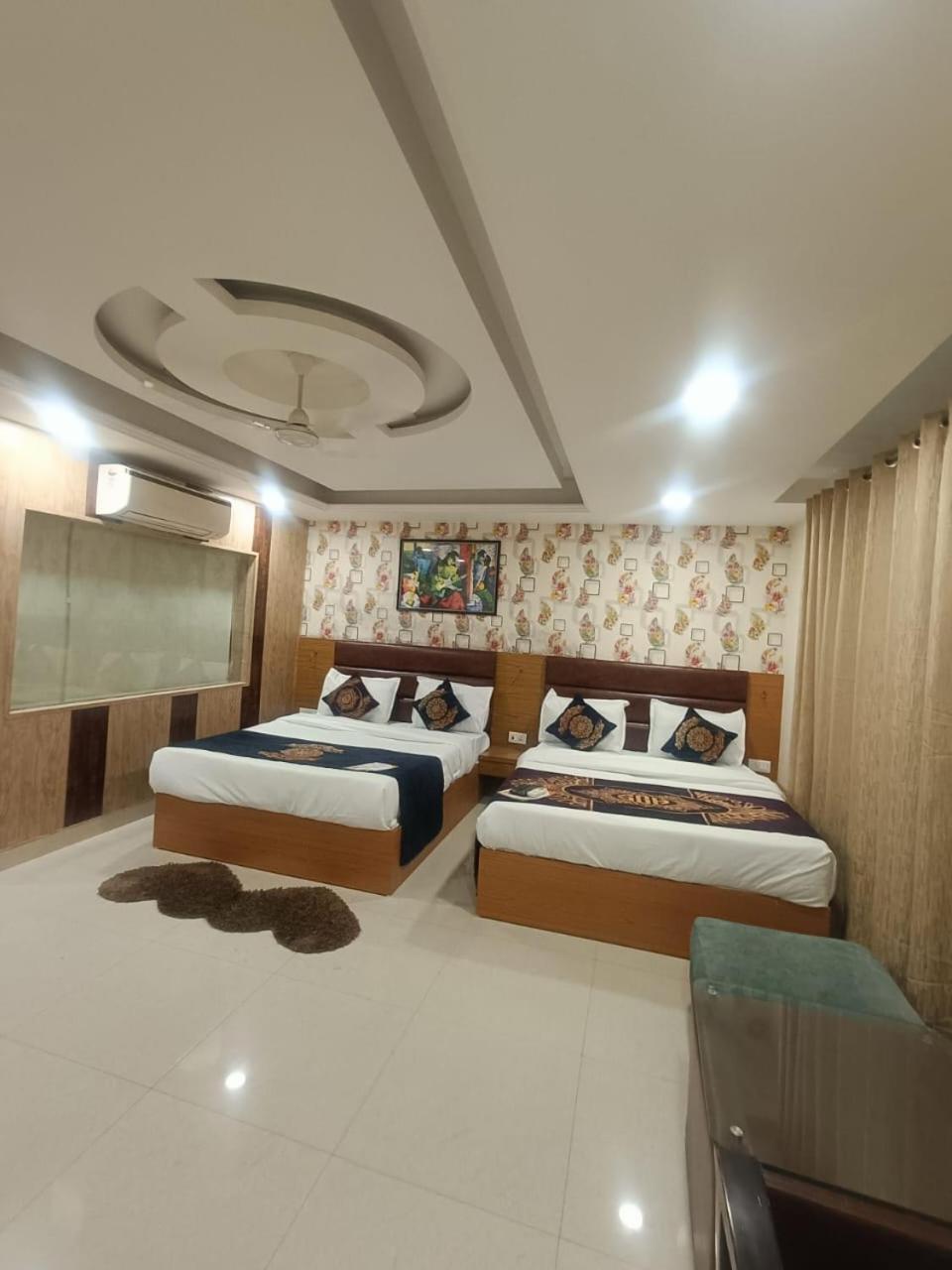 Hotel Grand Suites By D'Capitol Near Delhi Airport New Delhi Ngoại thất bức ảnh