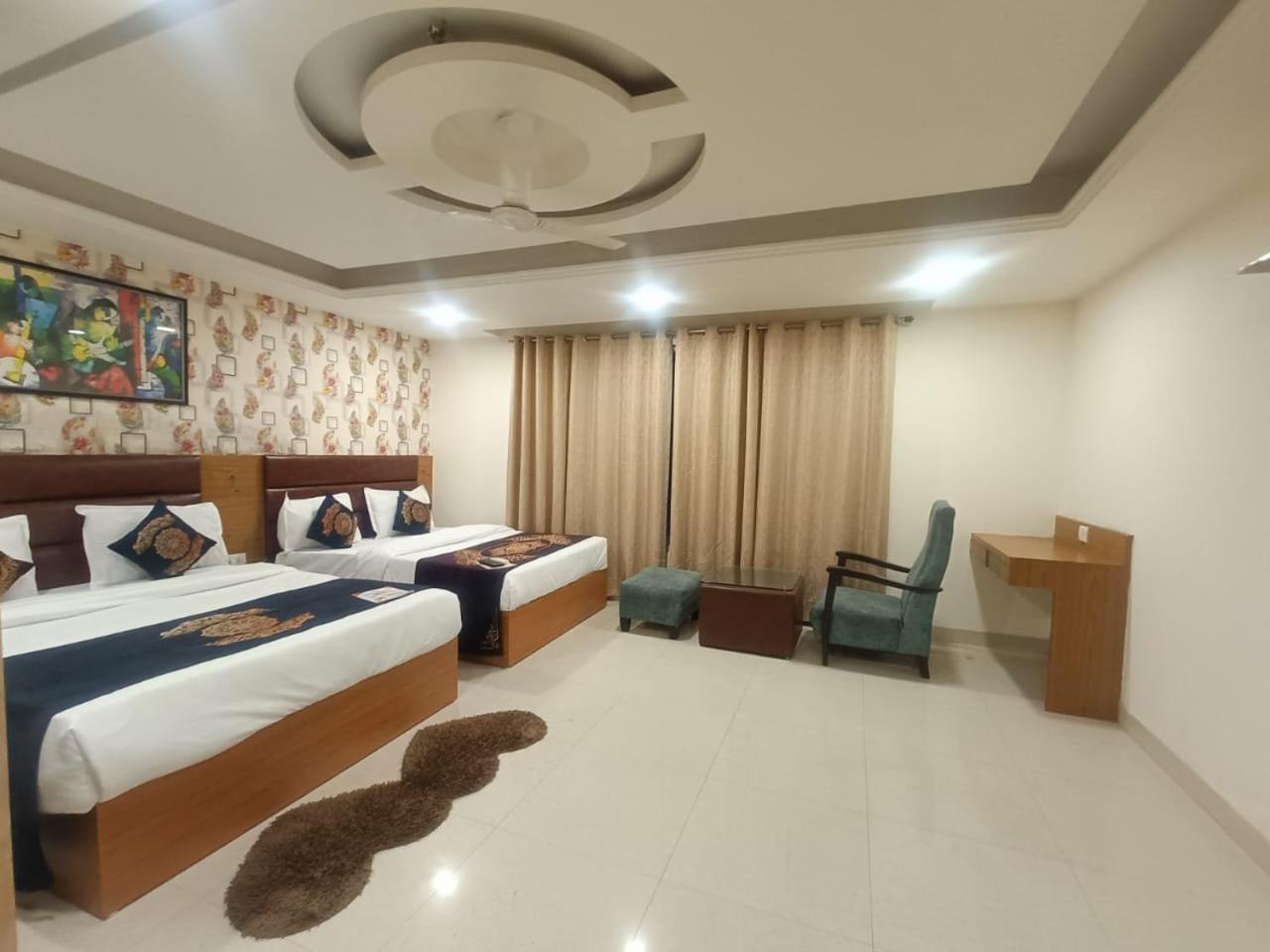 Hotel Grand Suites By D'Capitol Near Delhi Airport New Delhi Ngoại thất bức ảnh
